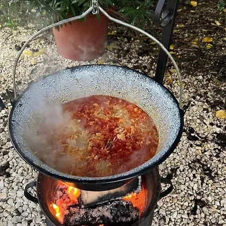 Appartement Dor-ka Vendeghaz Makó