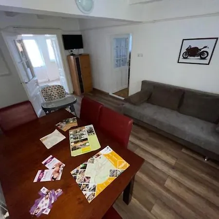 Διαμέρισμα Dor-ka Vendeghaz Makó