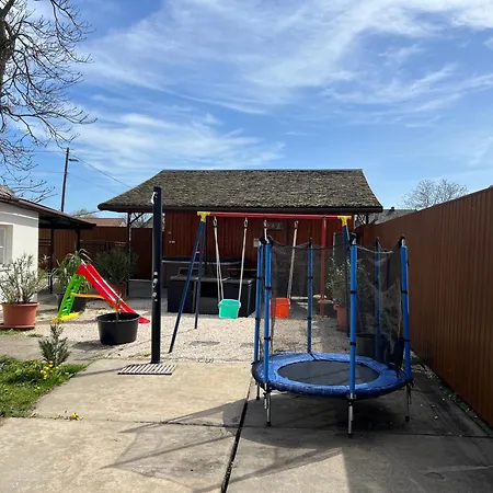 Διαμέρισμα Dor-ka Vendeghaz *